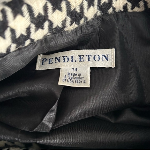 Pendleton Houndstooth Black and White Wool Pea Coat | Size 14 - Picture 4 of 5